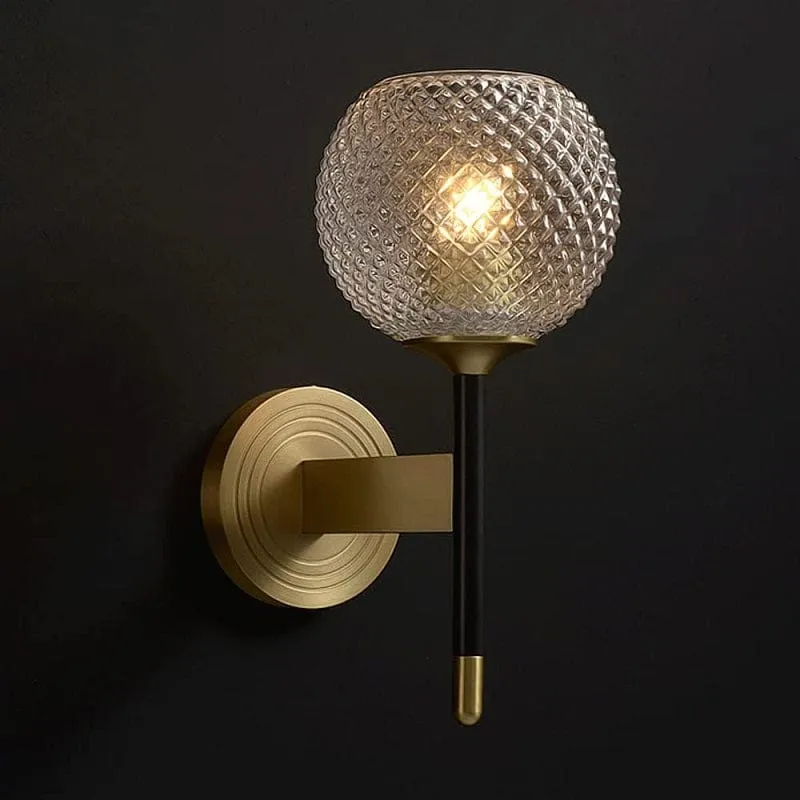 Midd - Modern Gold Wall Mount Light Pineapple Grid Glass