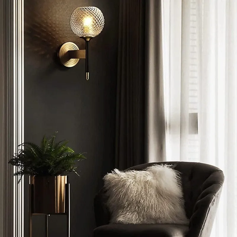 Midd - Modern Gold Wall Mount Light Pineapple Grid Glass